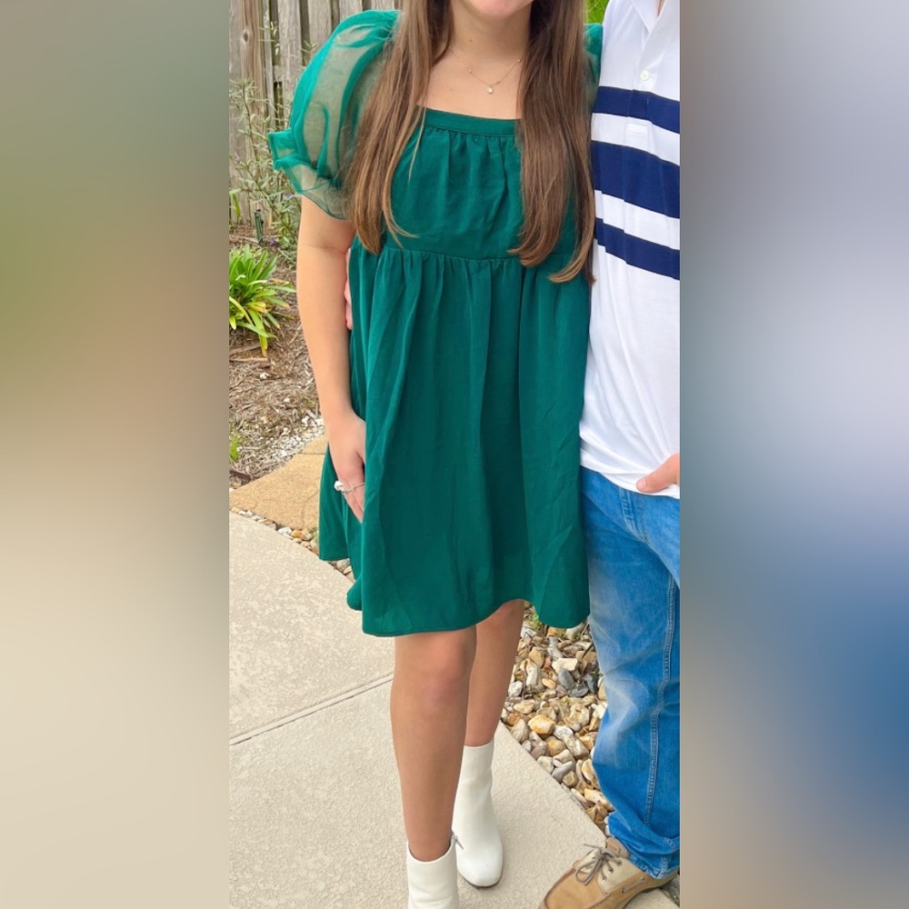 Green puff sleeve boutique dress